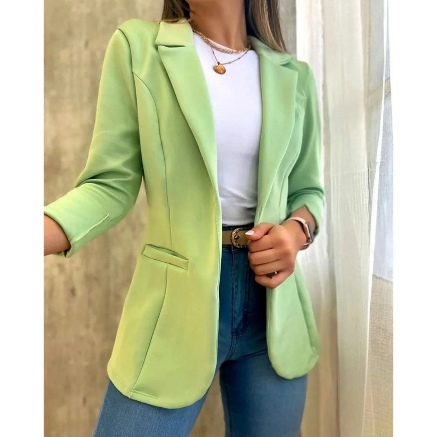 Isabella – Tailored Vintage Women's Blazer