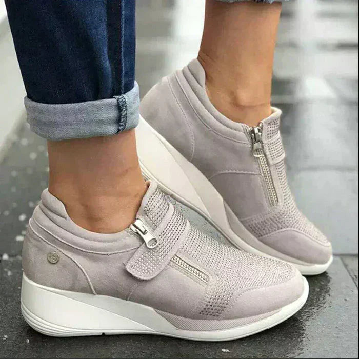 Sofia – Dames Wedge Sneakers met Strass