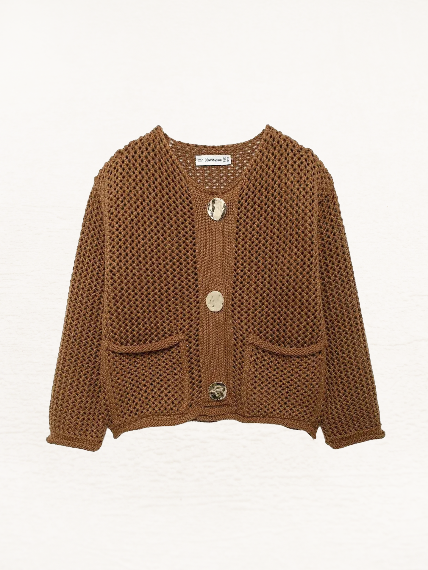 Giulia – Grofgebreid Damesvest met Metallic Knopen"
Rewritten: "Giulia – Chunky Knit Women's Cardigan with Metallic Buttons
