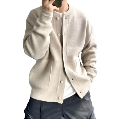 Giovanni – Klassieke Herensweater met Knopen" 

Rewritten: "Giovanni – Tijdloze Herensweater met Knopen