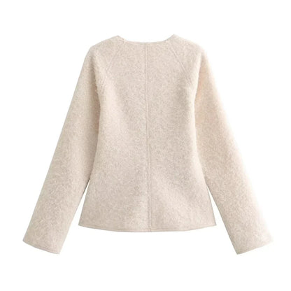 Sofia – Beige Slim-Fit Vest met Decoratieve Straps