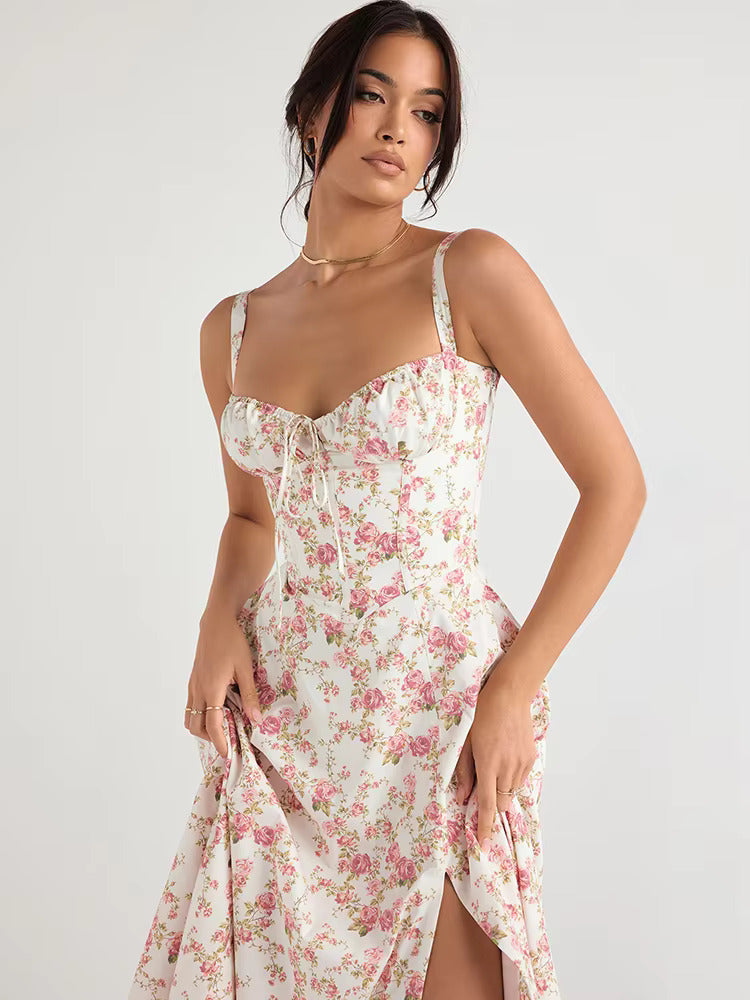 Clara – Dames Zomerjurk met Bloemen en Strikdetail