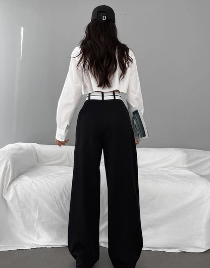 Isabella – Vrouwenbroek met Asymmetrische Tailleband en Wijde Pasvorm